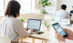 上司へのメールの宛名は？ 知っておきたい社内メールのマナー