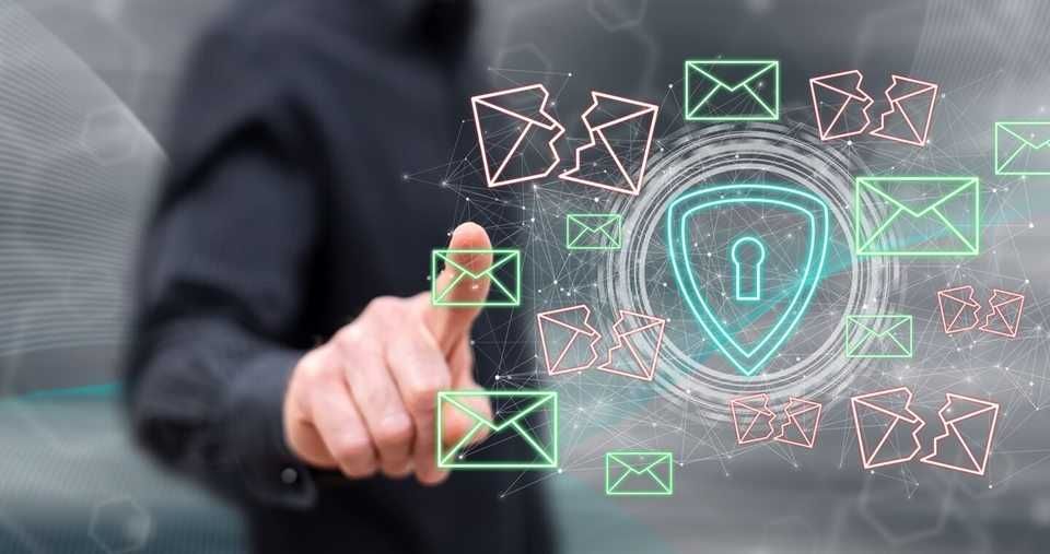 標的型攻撃メールとは？対策や見分け方 – 事例も紹介