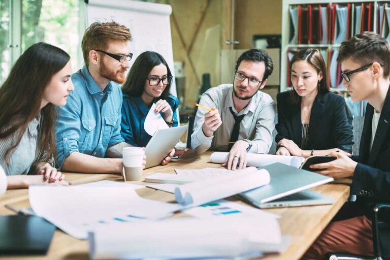 リテンションマネジメントの目的・施策とは？事例・おすすめサポートツール