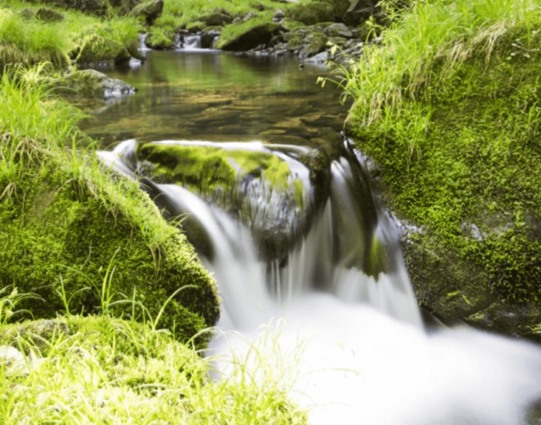 ウォーターフォール型開発・モデルとは？定義やメリット・デメリット – アジャイル開発との関係