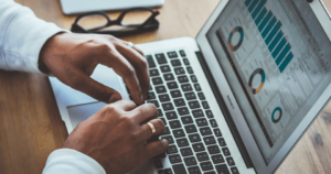 無料で使えるおすすめのセールスイネーブルメントツール4選！ツールの特徴と選ぶ際のポイント