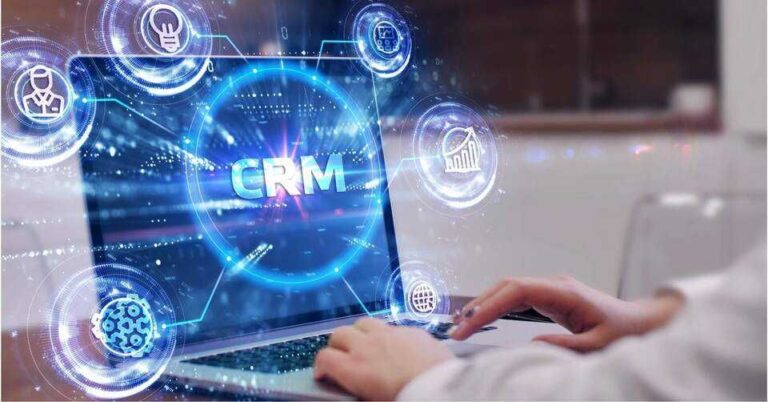 アパレル業界で活用できるCRM9選！店舗・通販でも使えるおすすめシステム