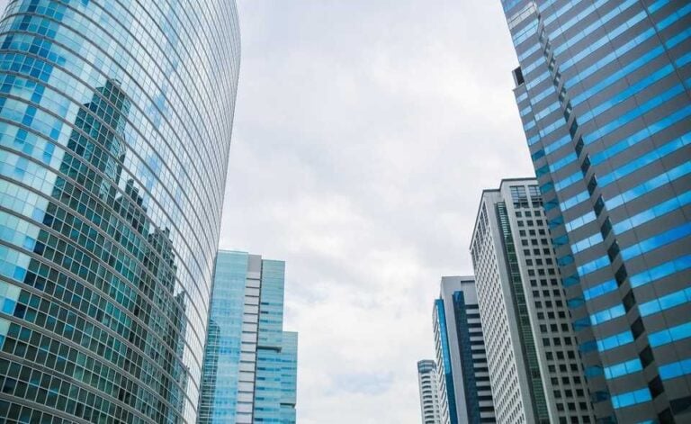 持分会社とは？株式会社との違いやメリット・デメリットを徹底解説！