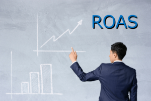 ROAS（ロアス）とは？ウェブ広告用語 – 意味や計算式・ROI・CPAとの違いを解説