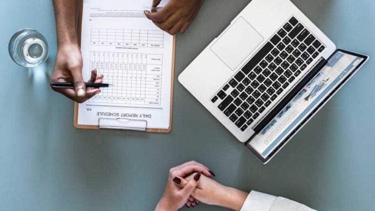 Webアンケート作成ツール比較！誰でも簡単作成無料3選+有料15選