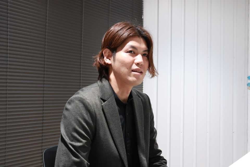 飯田氏インタビュー風景1