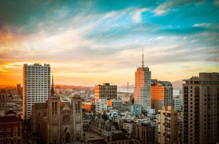 MVP（Minimum Viable Product）とは？リーン・スタートアップの基本とMVPの実践