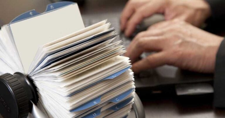 中小企業向け名刺管理ソフト8選｜営業効率を高める選び方と導入メリット