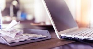 経費精算システムとは | 機能やメリット・デメリット、費用対効果、選び方