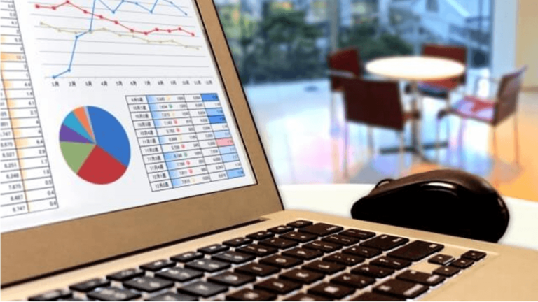 BtoBマーケティングとは？6つの手法と成功のポイント「今すぐ客よりこれから客」を育成しよう