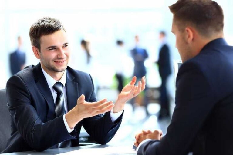 【成功者はみんなやってる】人の心をつかむ話し方5選