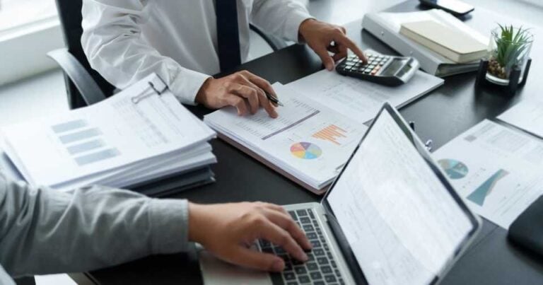 無料の資金繰り表エクセルテンプレート・わかりやすい作り方【シンプルフォーマット】