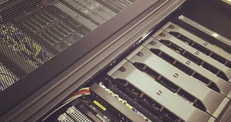 DNSサーバーとは？仕組みやエラーのときの対処法【図解】