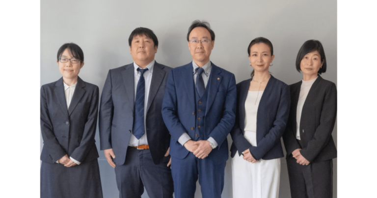 RECOG導入事例：社会保険労務士法人はるか社労士事務所 様　人事・労務管理のエキスパートに聞く、社員幸福度の 向上にRECOGを活用する方法　 [PR]