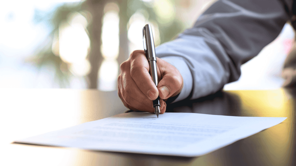 契約書管理の課題とは？管理手法と効率化を実現するクラウドツールを紹介