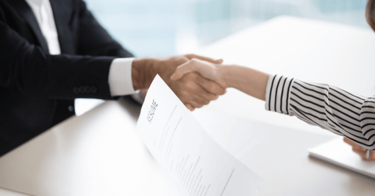 人材紹介会社の手数料・報酬の相場と契約内容・返金規定