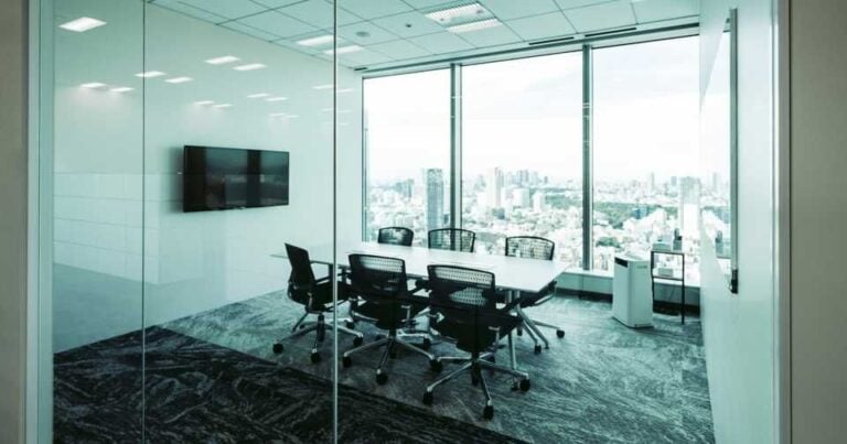 会議室予約を効率化する方法6選！最適化する予約管理システムも紹介