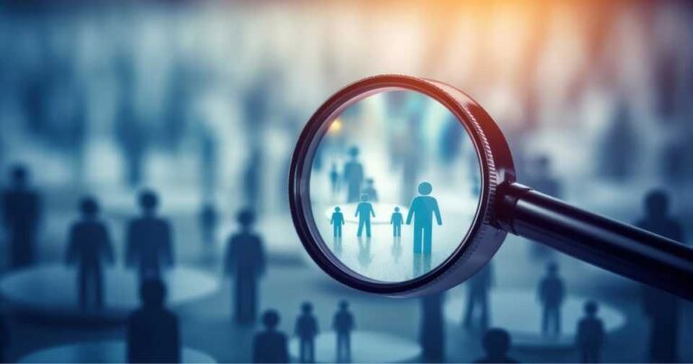 Excelで人事管理は可能？活用可能な業務や便利なシステムを紹介