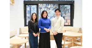 OmlucのDify導入支援サービス導入事例：YOMIKO デジタルコンサルティングセンター様　AIエージェントで社内業務効率化を実現。AIソリューションを提供する広告会社になる挑戦 [PR]